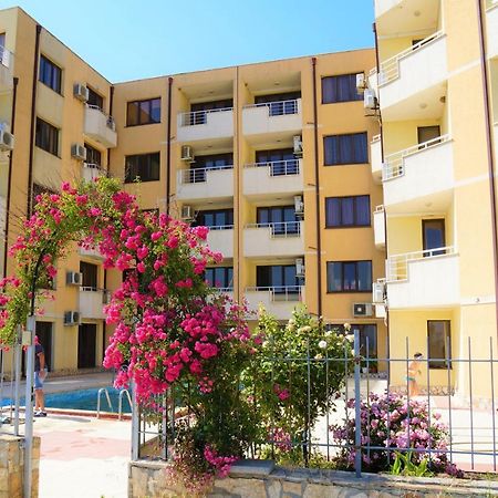 Apartments Paskalina ビャラ エクステリア 写真