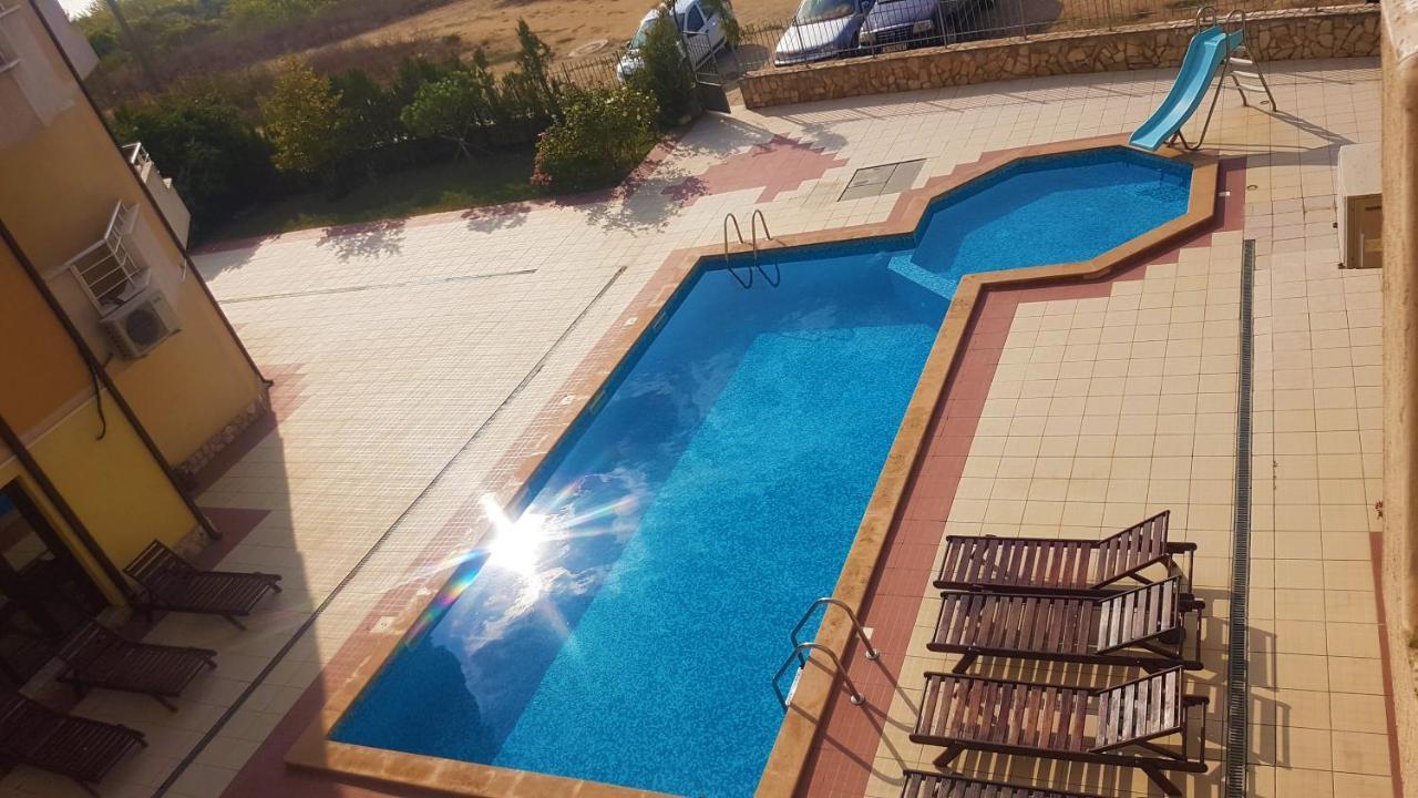 Apartments Paskalina ビャラ エクステリア 写真